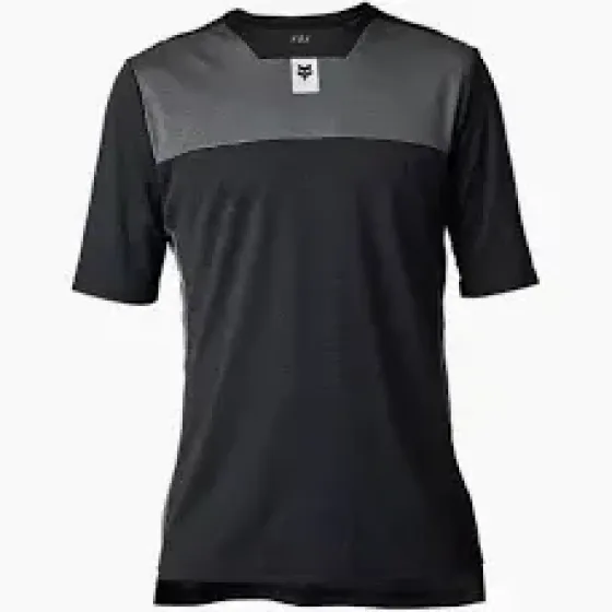 Ver más sobre Indumentarias Remera Fox Defend SS Negra, Argentina