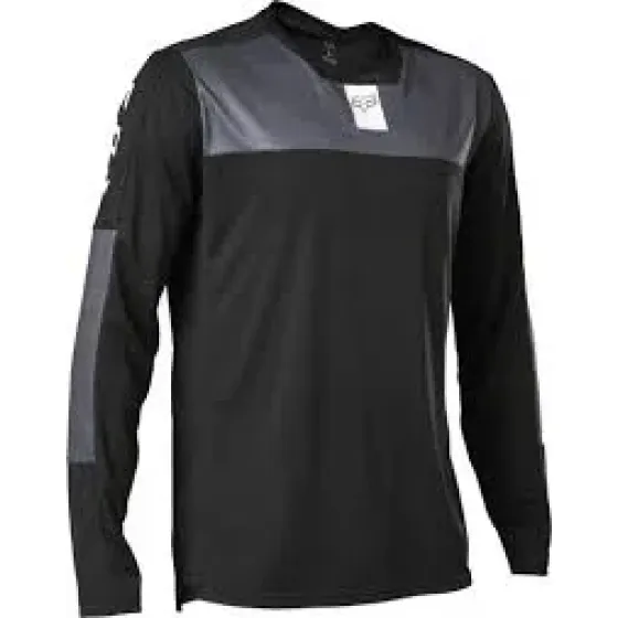 Ver más sobre Indumentarias Remera Manga Larga FOX Defend LS Negra con Gris, Argentina